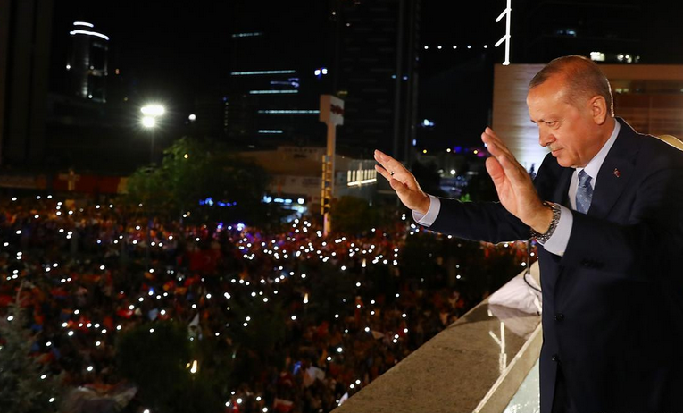 В 2018 году победил ...