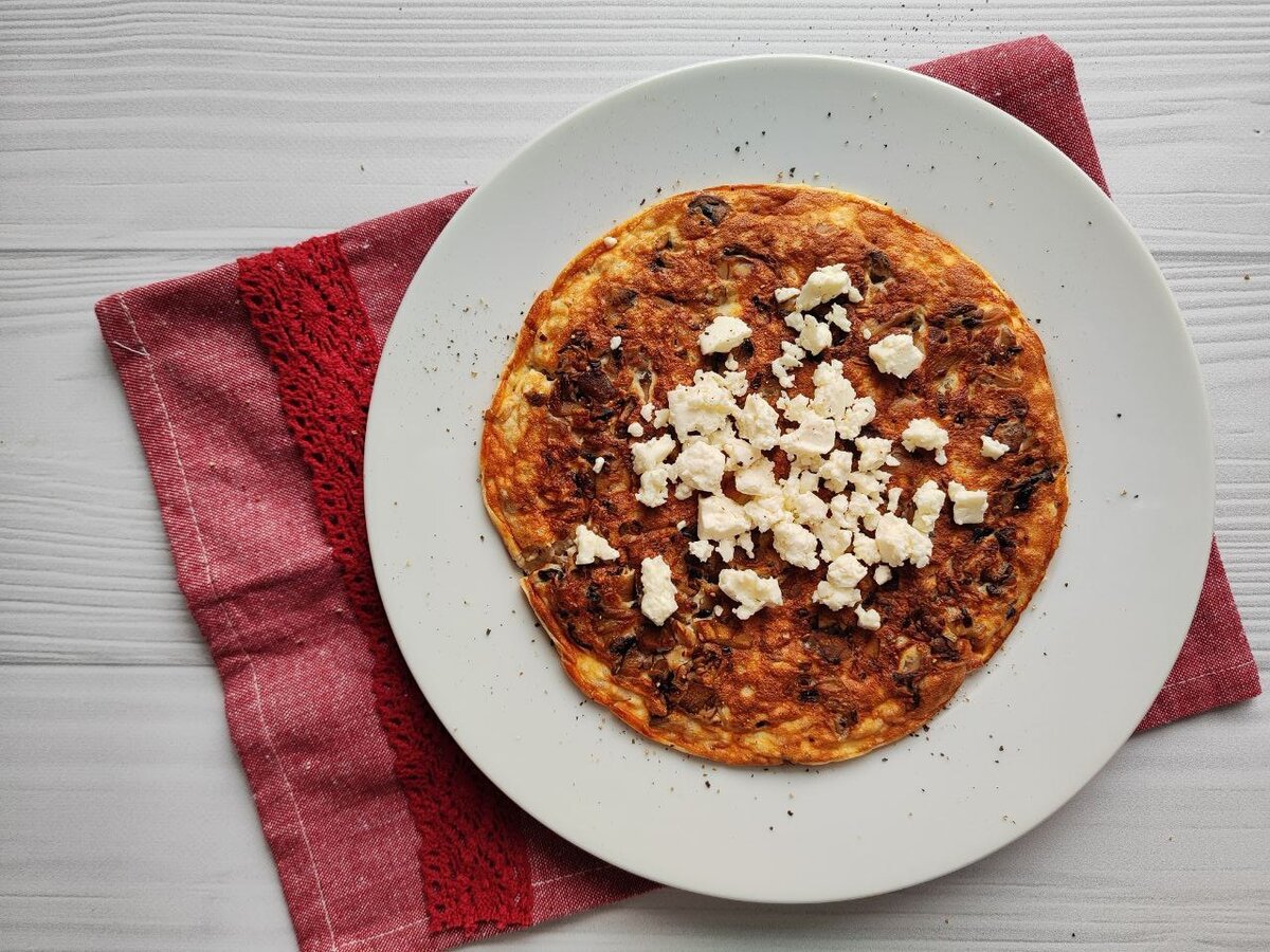 Овсяноблин с фетой сверху