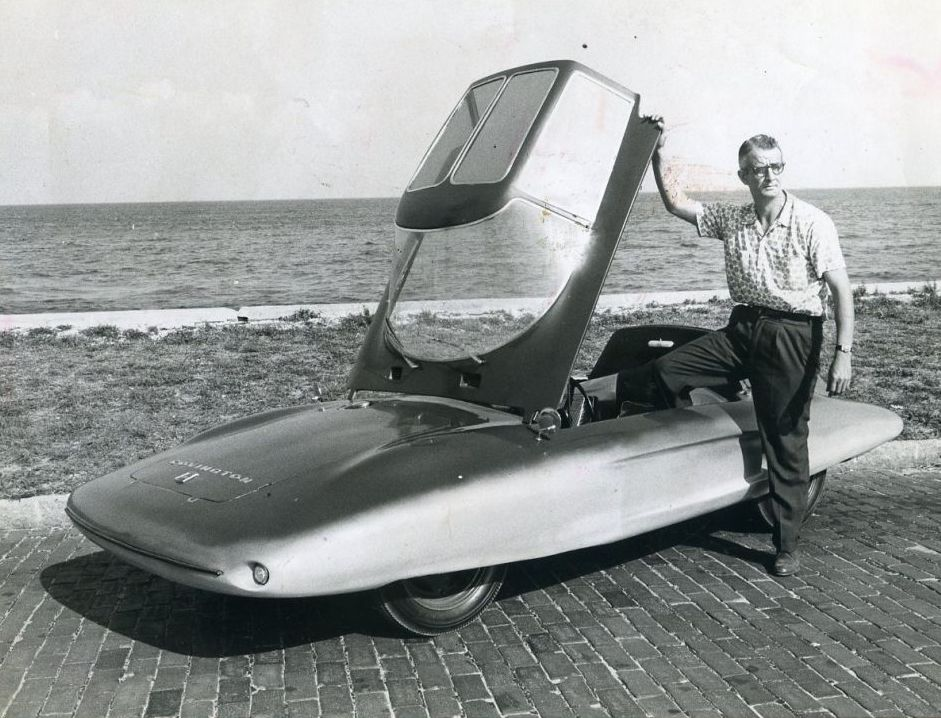 Henry Covington with his car in 1960. Initially this car was a hard top coupe.