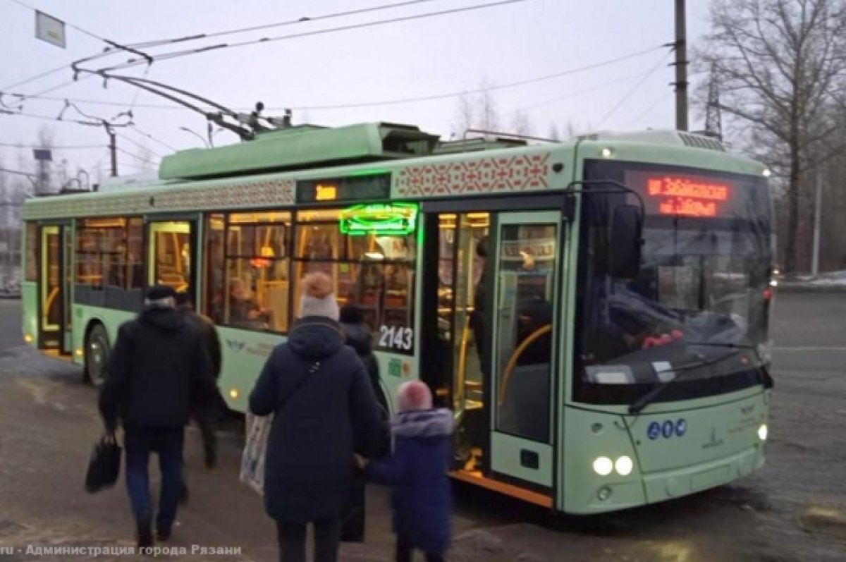 Если не будет замены или, как минимум, ремонта контактных сетей, троллейбусы всё чаще будут вставать. 