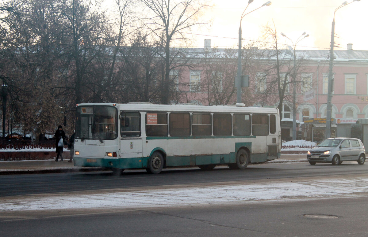 автобус ЛиАЗ-5256