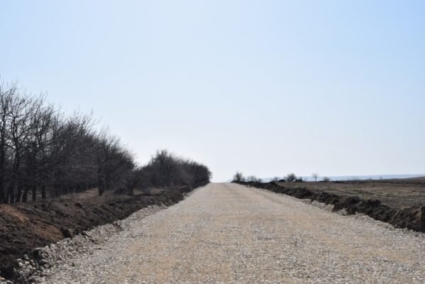    Строительство дороги на новое кладбище в Камышине (фото пресс-службы городской администрации)