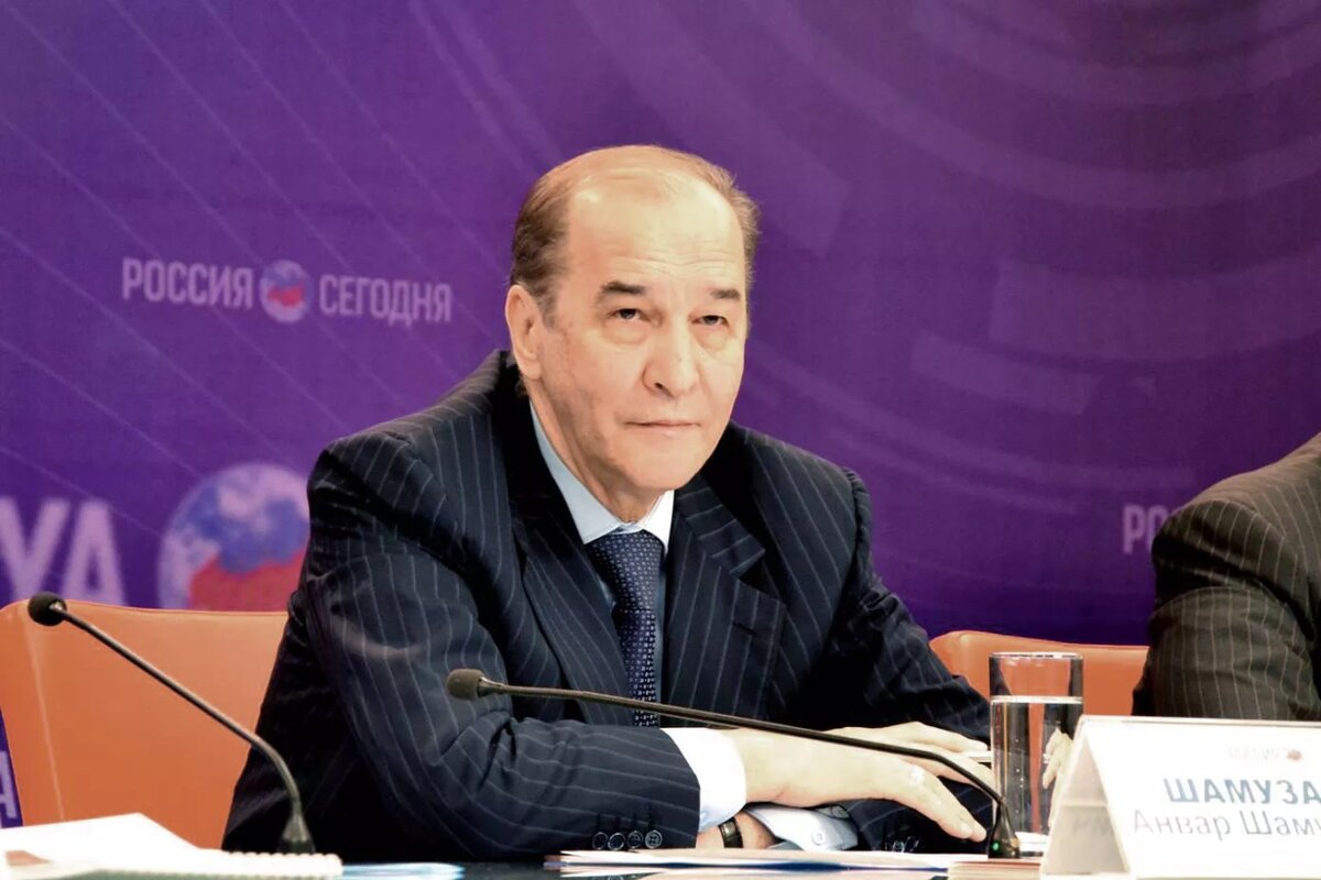 Анвар Шамузафаров 