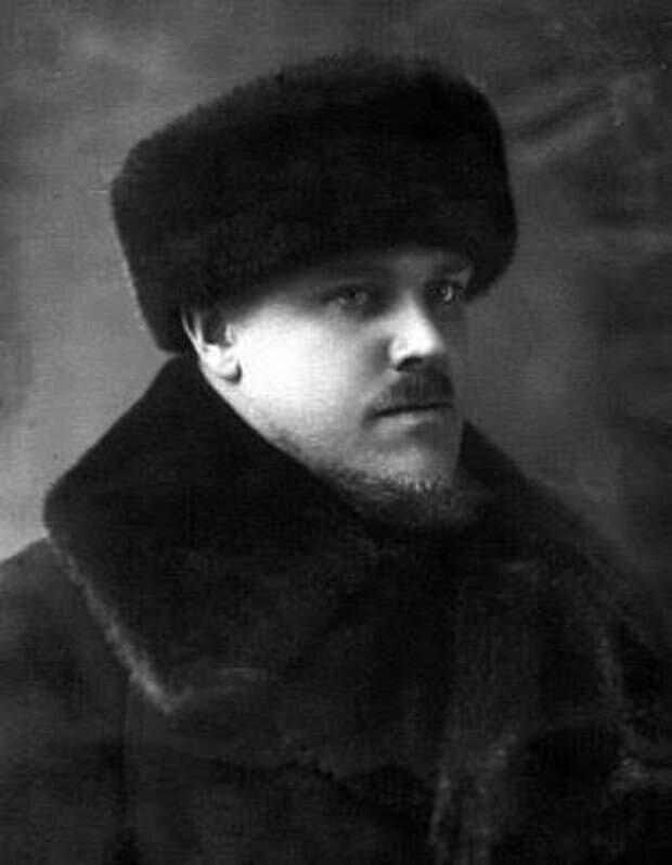                                                   Дыренков Н.И. (1893 - 1937) 