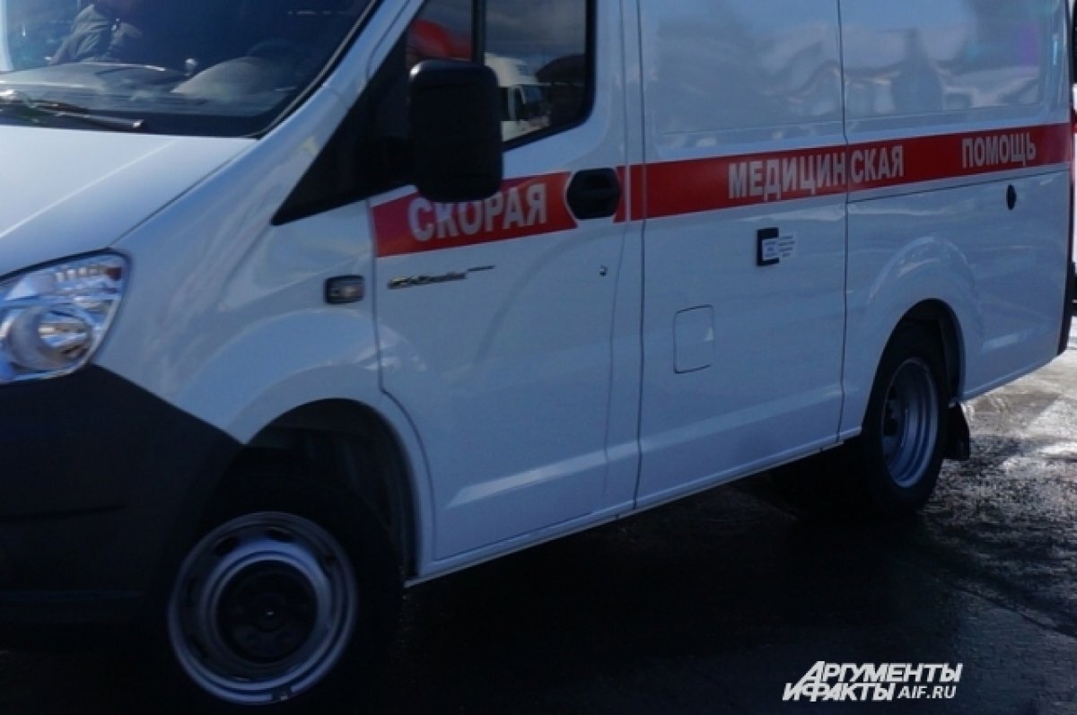    В Пермском крае женщина выпала из окна, спасаясь от побоев сожителя