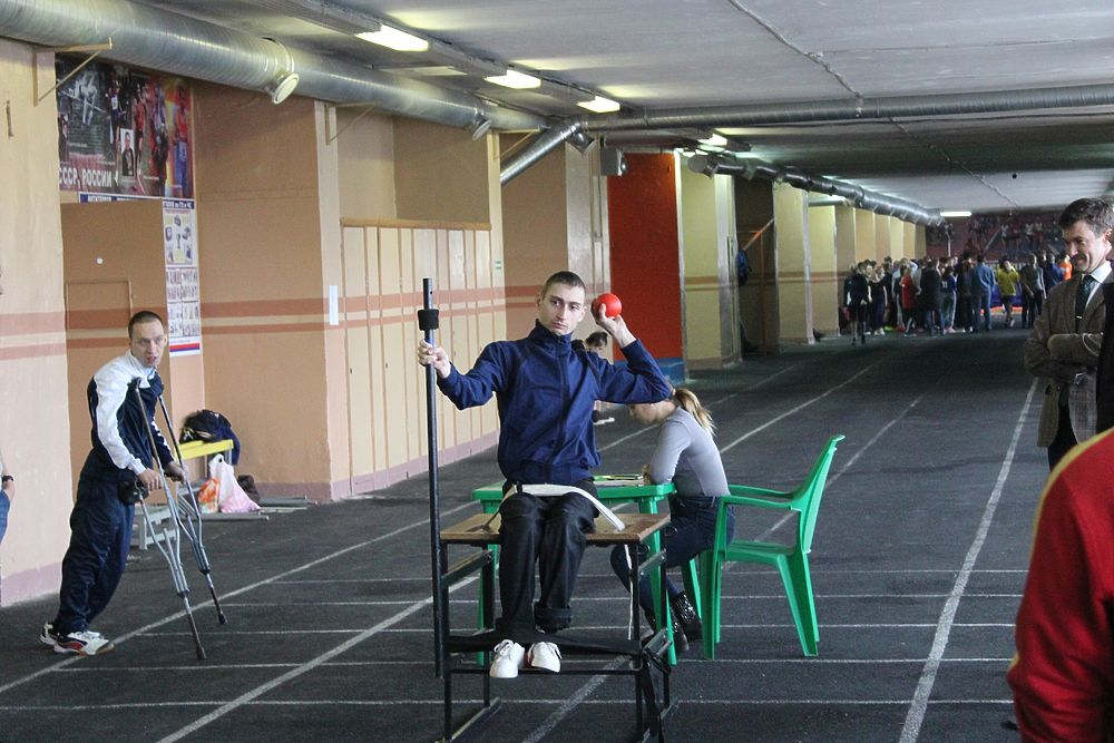 Руслан снежинский инвалид хакасия. Школа в абакане для детей инвалидов. Инвалиды хакасии. Лагерь для инвалидов. Где работают инвалиды по зрению в г абакан хакасия.