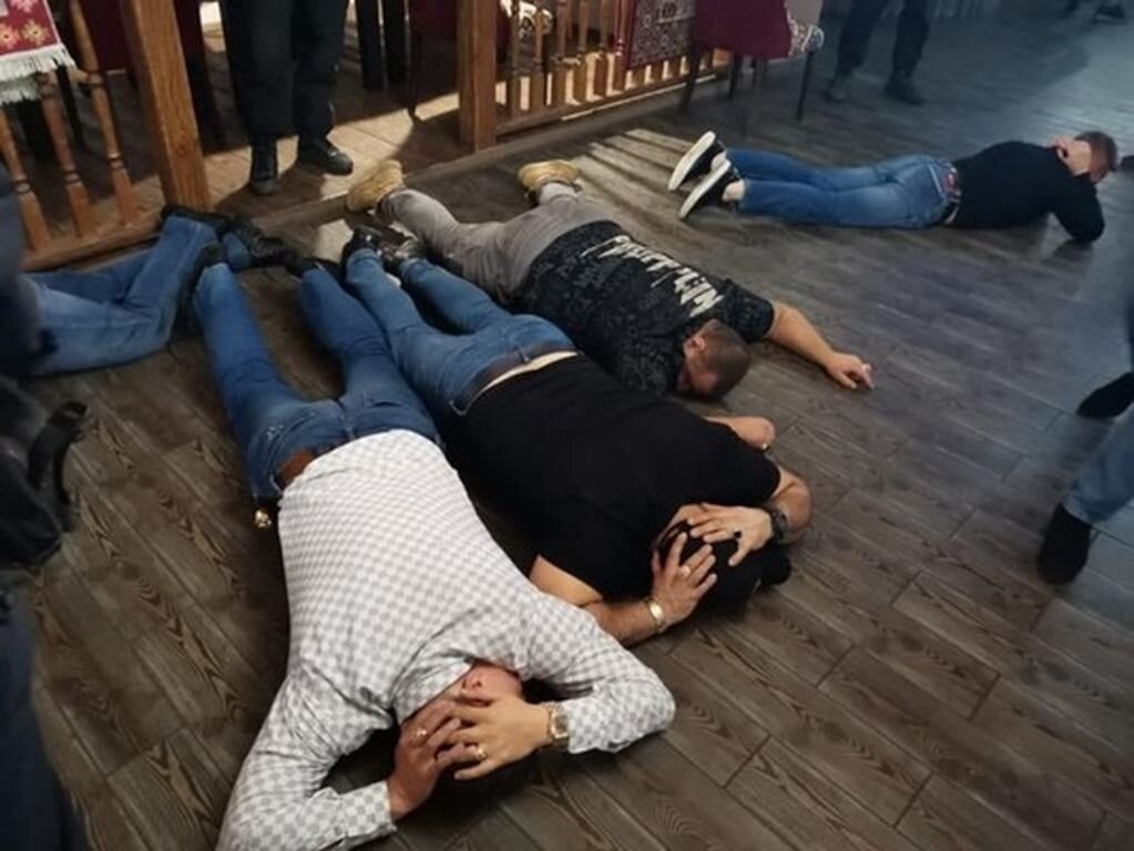    В Оренбурге суд ужесточил приговором четырем членам ОПГ «Близнецы»