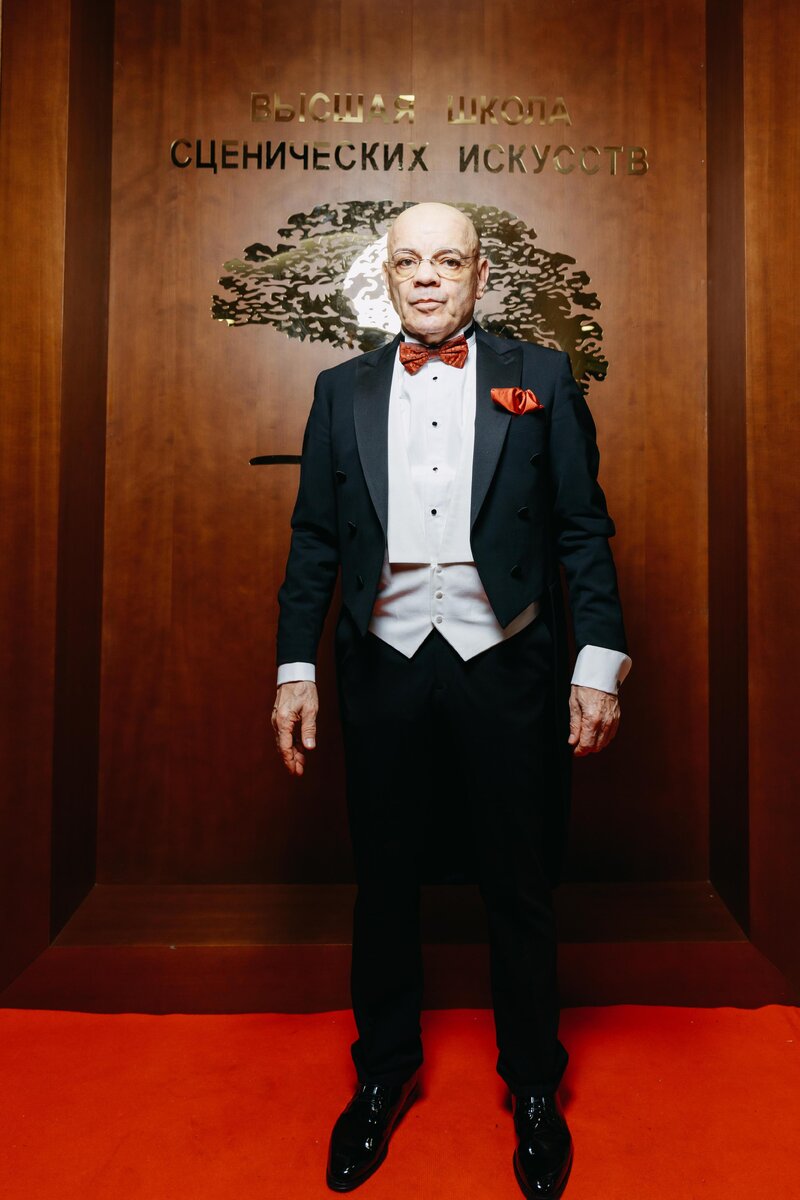    Константин Райкин