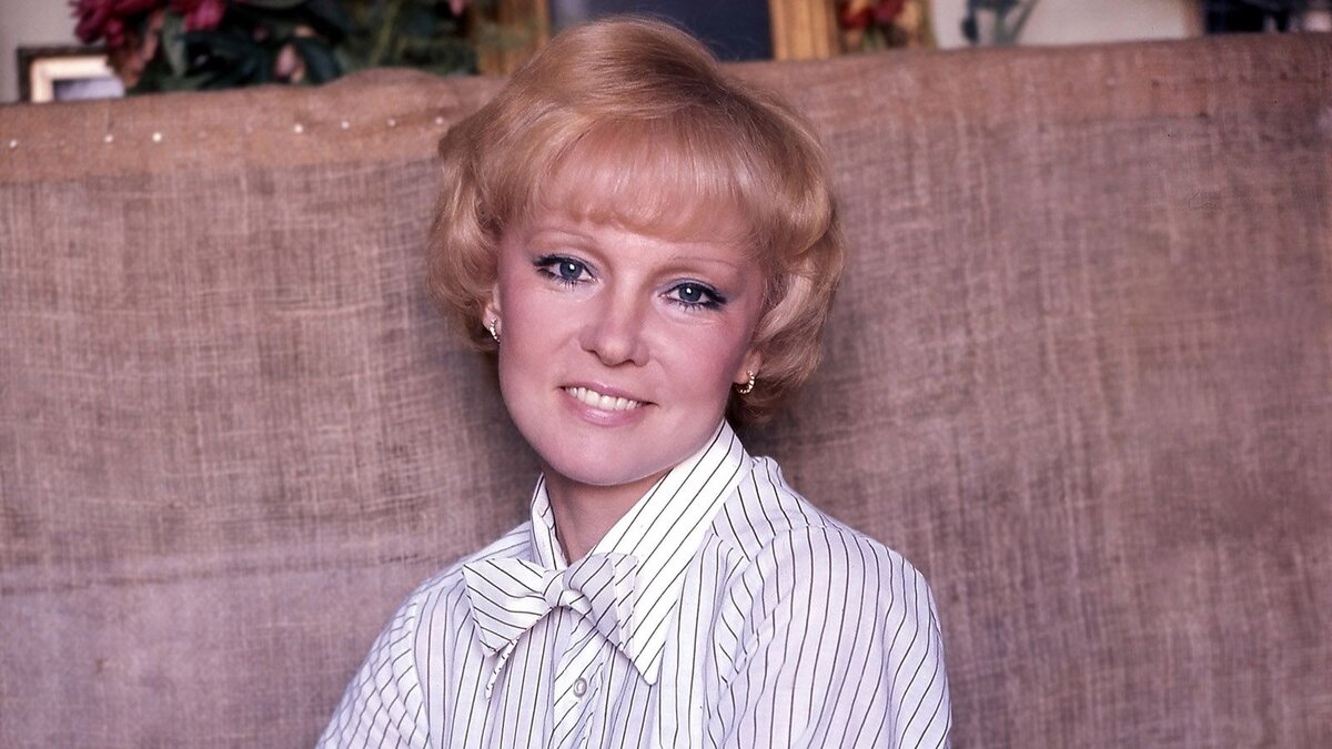 Людмила Гурченко 12.11.1935-2011                                                                                  Советская и российская актриса театра и кино