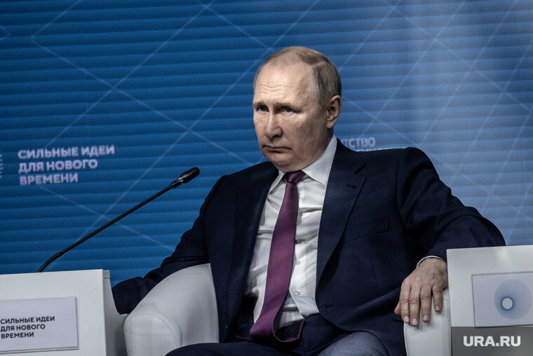    Владимир Путин заявил о негативном влиянии западных санкций на экономику