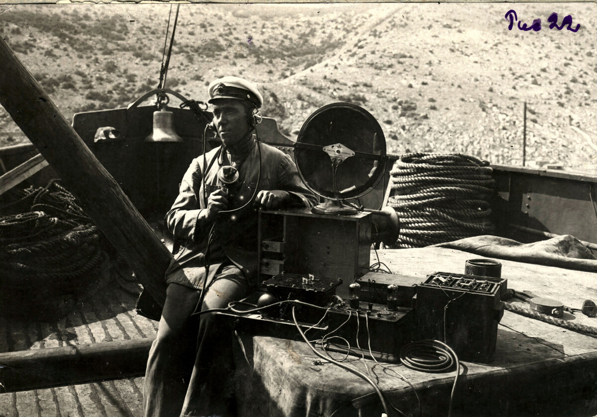 Эпрон водолазы. Экспедиция подводных работ особого назначения. Знаменательная дата 18 декабря. 100 лет эпрону. Эпрон 1941.