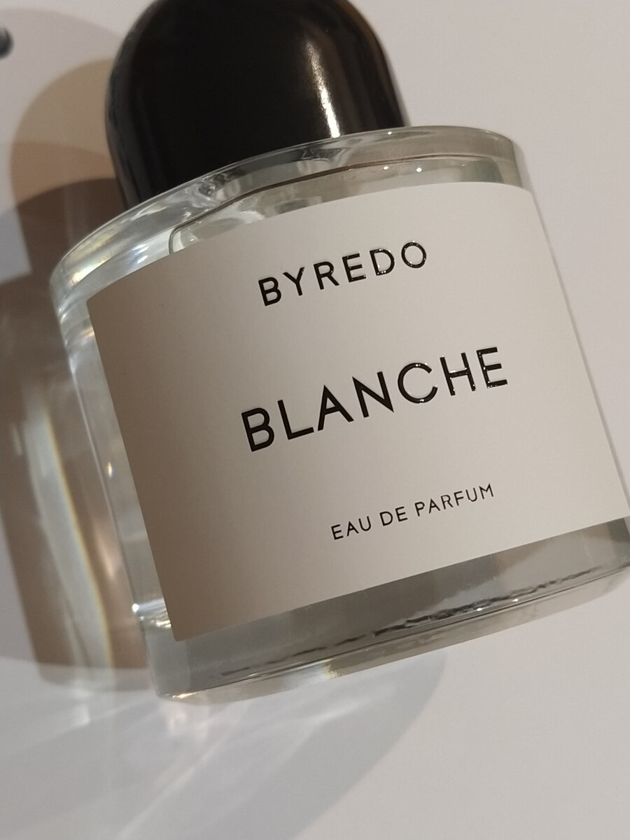 Byredo blanche аналоги. Byredo Blanche. Байредо Бланш. Крем Byredo Blanche.