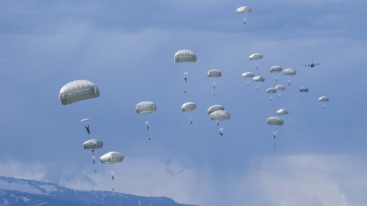    Парашютный десант