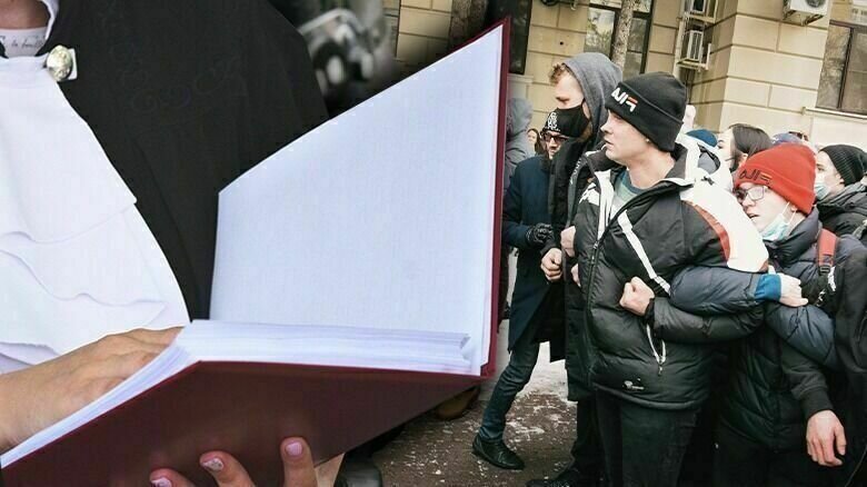     Арбитражный суд Приморского края отказал хабаровским управленцам компании ООО «Судеко» в застройке исторического центра Владивостока. Доводы компании суду показались недостаточными для выдачи разрешения — им придется сворачиваться и «возвращаться на родину», в Поднебесную.