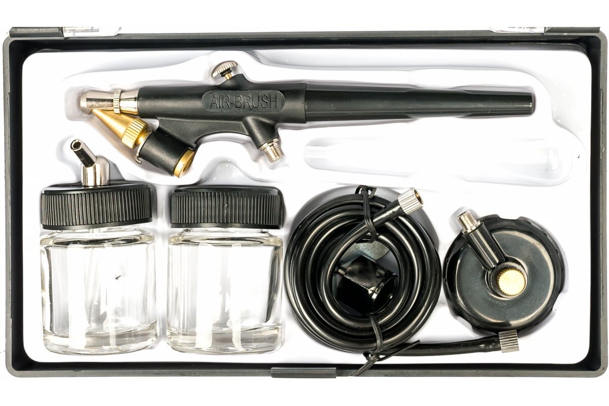 Самый бюджетный вариант аэрографа. Да, сопло не маленькое, но и зубографом тонкие и точные работы не выполнить