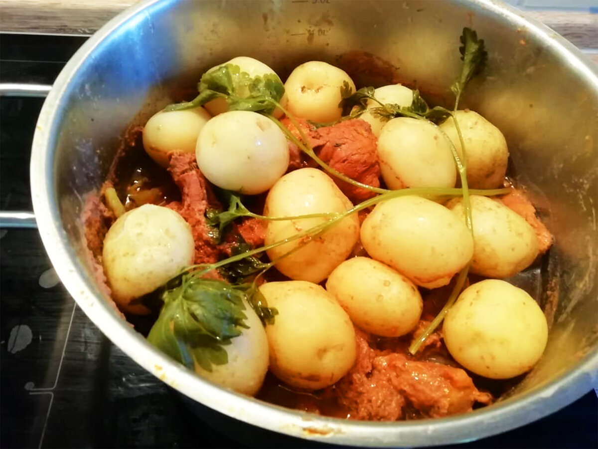 Молодой картофель, украшение нашего блюда