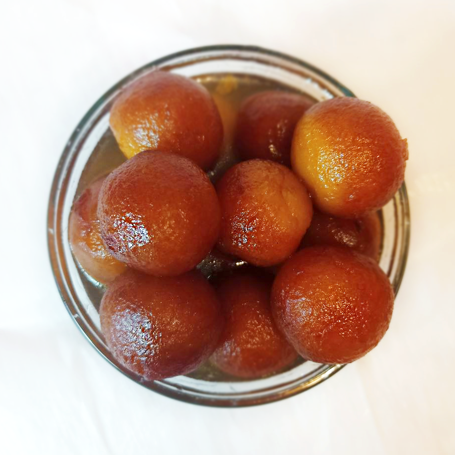 Gulab Jamun with kokos