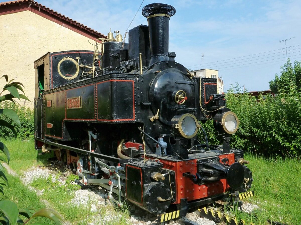 Старый паровозик, который ездил по Одонтотосу – теперь его можно посмотреть в Диакоптоне