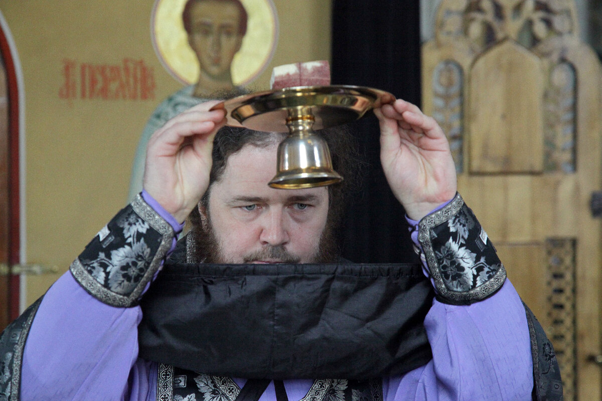 Великий понедельник служба