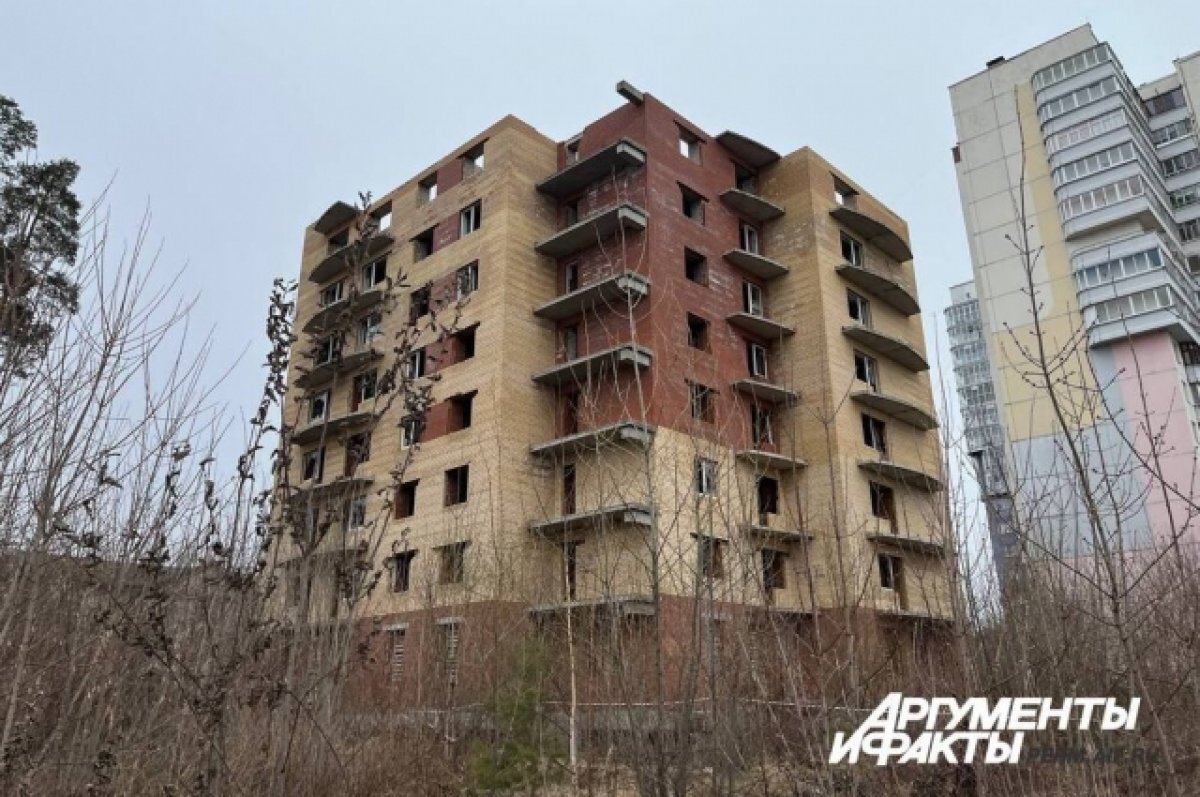    Долгострой на улице Кировоградской, где произошла трагедия.