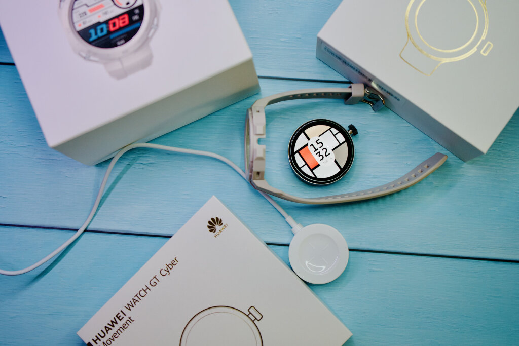    Huawei Watch GT Cyber