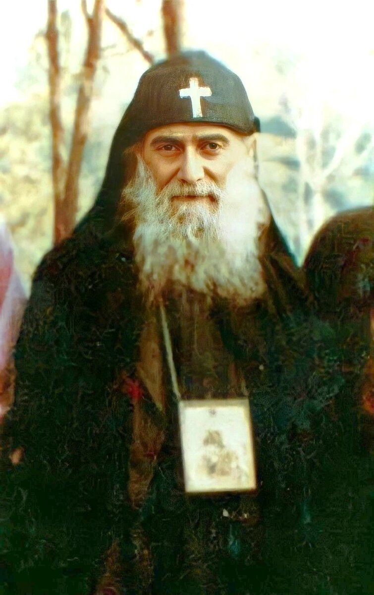 Старец Гавриил Ургебадзе: "Добро откроет тебе двери рая, смирение ...