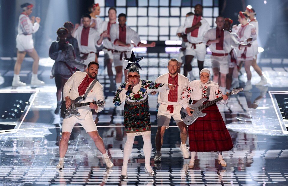    Андрей Данилко в образе Верки Сердючки выступил на Евровидении REUTERS