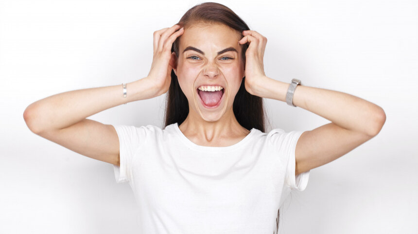 Высоко стрессовы. Вспыльчивый человек. Женщина скандалистка. Stock photo girl screaming. Скандалистка картинки