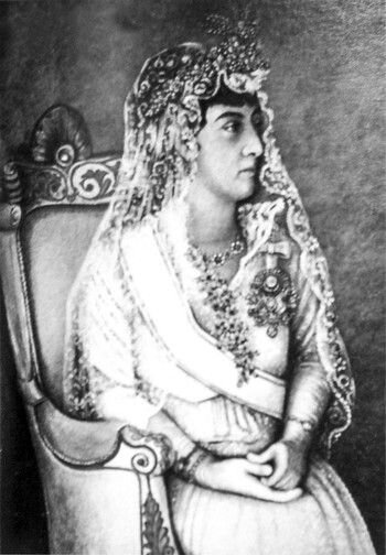 Адиле-султан. Первая османская поэтесса. Фото Женского музея Стамбула http://www.istanbulkadinmuzesi.org/