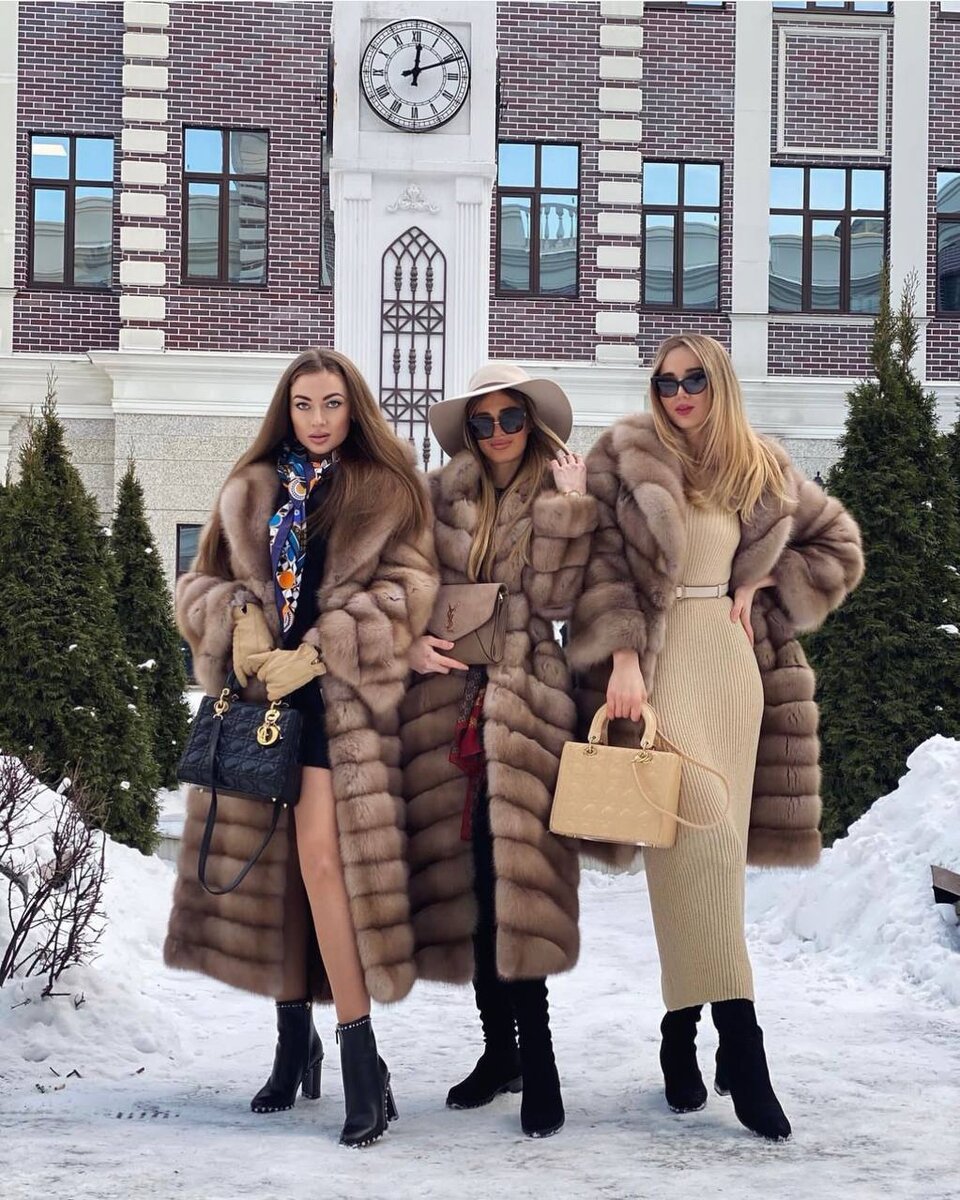 Шубы из меха лесной куницы 