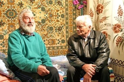 На снимке: последняя встреча при жизни И.Острикова и Н. Корако
