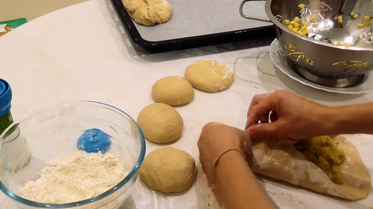 Татарские пироги с картошкой ( бэрэнге тэкэсе). Фото и видео