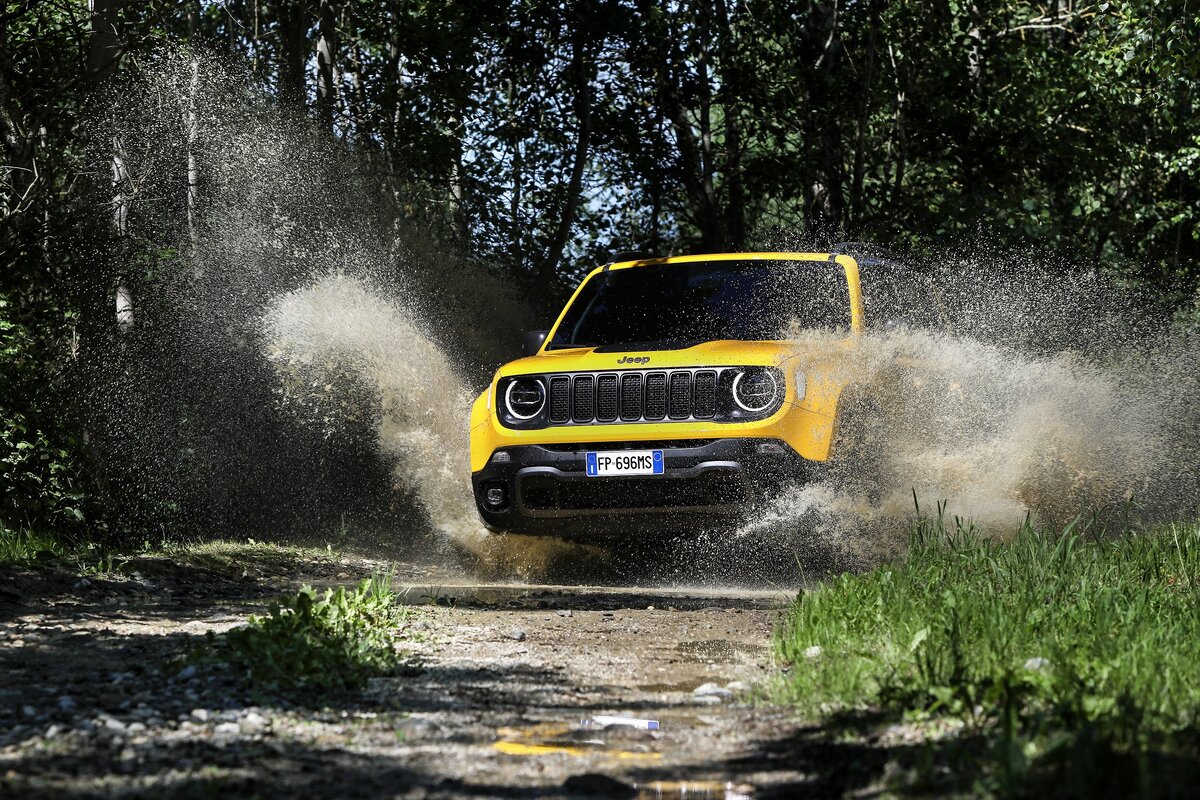 Рестайлинговый Jeep Renegade