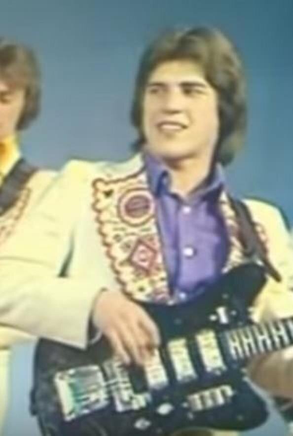 самоцветы глызин 1977. глызин в самоцветах. алексей глызин в самоцветах. самоцветы глызин 1977. глызин в самоцветах фото.