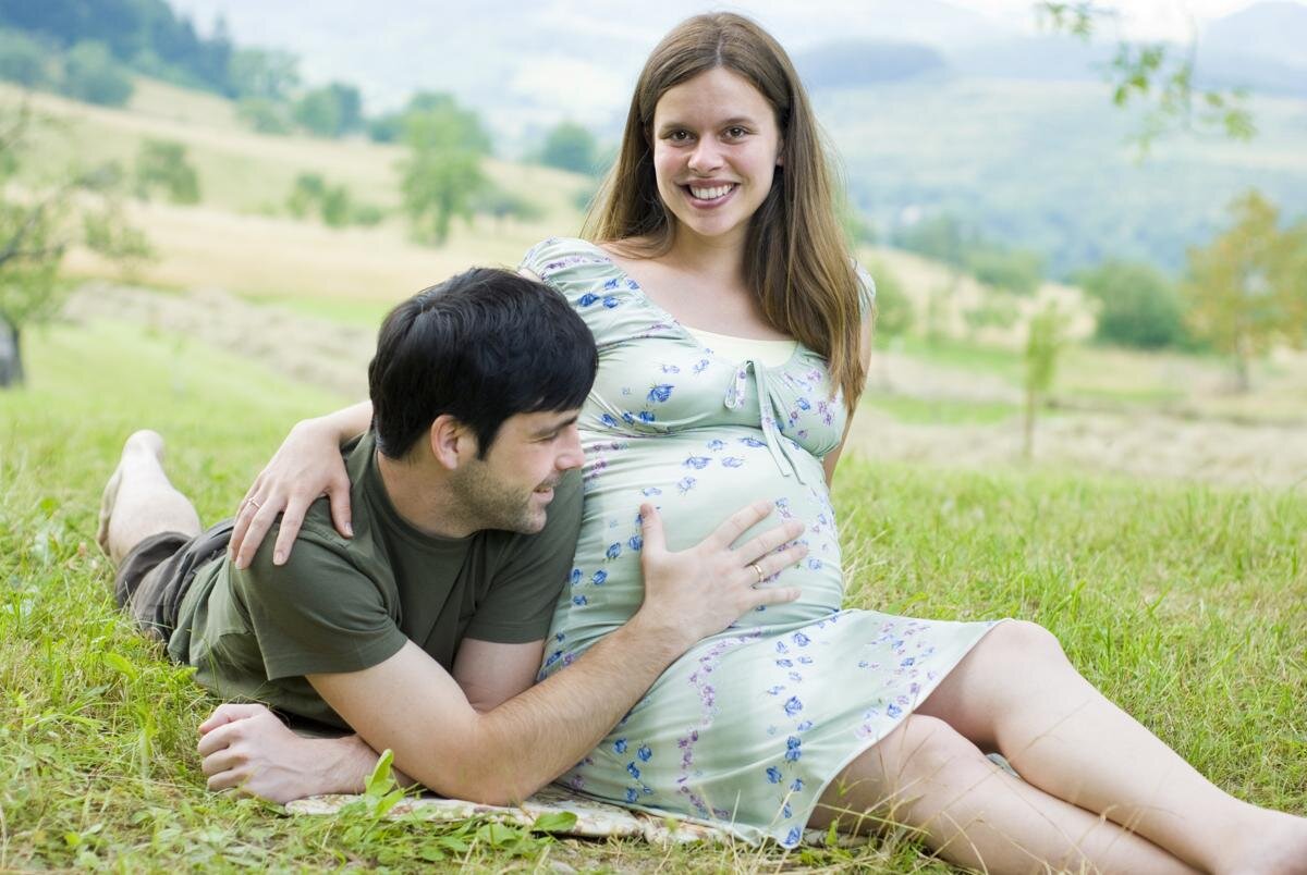 Русские беременные жены с разговорами. Фотосессия беременных.