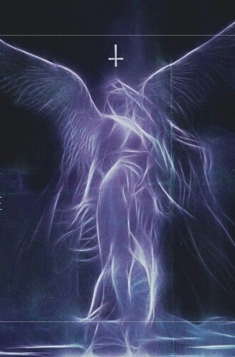 Не все мужщины могут признаться о своих эротических грезах  женщине, чтобы не отпугнуть ее и не показаться извращенцем, но если партнерша готова к экспериментам, то одна известные этих фантазий очень осчастливит любого из них.                                             1.🦍 ЖИВОТНОЕ.
Мужчины часто мечтают о сексе без церемоний, общения, предварительных прелюдий и ухаживаний. Просто «пришел-увидел-овладел». Такая приближенность к естественному природному инстинкту животных подкупает своей честностью и прямолинейностью. Почему бы и нет? Среди женщин тоже много любительниц бесцеремонного секса. Главное, чтобы темпераменты и пристрастия партнеров совпадали, и тогда есть все шансы на сексуальную идиллию в постели.
2.💫 ЭКСТРИМ.
Мужчины мечтают перенести постельные сцены в людные места: офис, парк, кафе, лестничная площадка и пр. Опасность быть застигнутым в самый интимный момент, секс на грани риска – все это испытывает мужское Я на прочность и льстит его амбициям альфа-самца.  Такой сценарий заряжен адреналином и драйвом эмоций, что для мужчины невероятно важно.
3.⚜ АНАЛ.
Как правило, женщины избегают анального секса, что делает его еще более притягательным для мужчин. Они преследуют вполне реальную выгоду – более яркие физические ощущения за счет анатомических особенностей анальных мышц. Другой аспект – это ощущение исключительности перед многими другими, кому в анале было до него отказано.  Если анала так трудно добиться, то получив желаемое, мужчина упивается собой. Решившись на подобный эксперимент, стоит к нему тщательно подготовиться: постепенно растягивать мышцу и использовать лубрикант.
4.✨ОБЕЗДВИЖИВАНИЕ.
Желание быть связанным или наоборот связывать партнершу – прямое проявление доминирования и подчинения. Здесь не обойтись без элементов бондажа – наручников, веревок, шарфов, ремней. В ограничении движения есть нечто возбуждающее . Когда человек лишается возможности производить действия, автоматически обостряются его чувства и реакции.
5.💞 СЕКС ВТРОЁМ.
Редкий мужчина не мнит себя сексуальным благодетелем, который одновременно осчастливливает несколько партнерш. Причем, в этой фантазии нет места женской конкуренции и ревности – все счастливы и довольны, дамы ласкают друг друга, а мужчина удовлетворяет всех по очереди, как сексуальный МАЧО.
