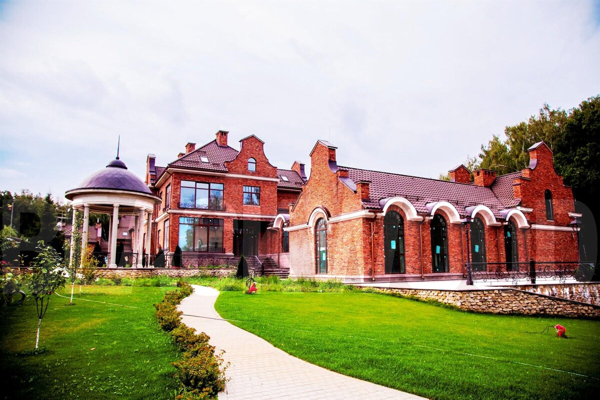 село резиденция