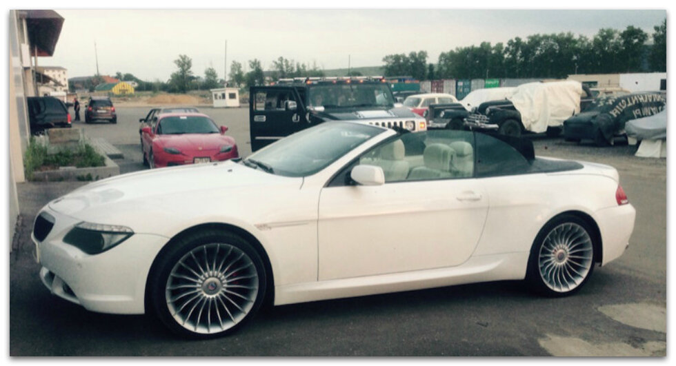 Именно этот беленький кабриолет и стал донором для будущего автомобиля