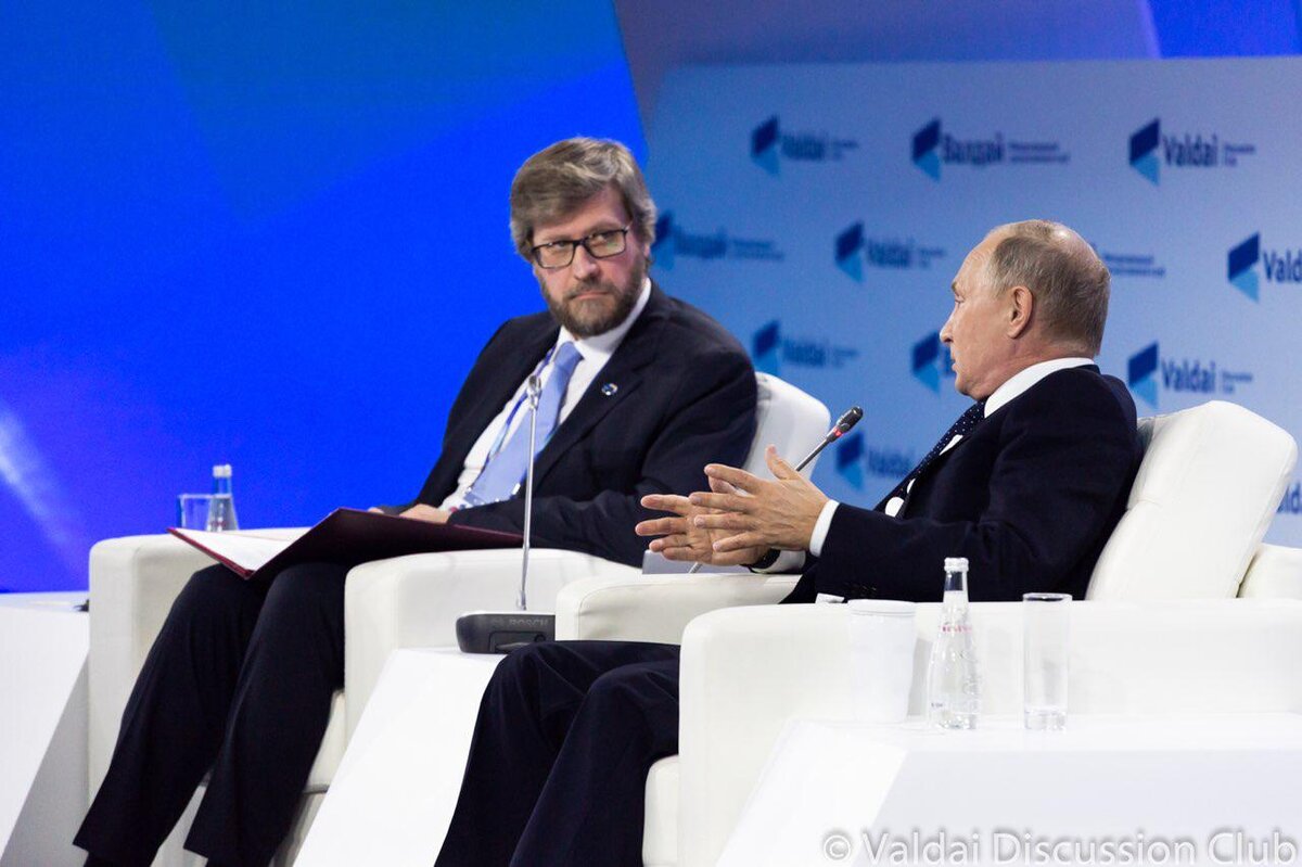 Федор Лукьянов и Владимир Путин