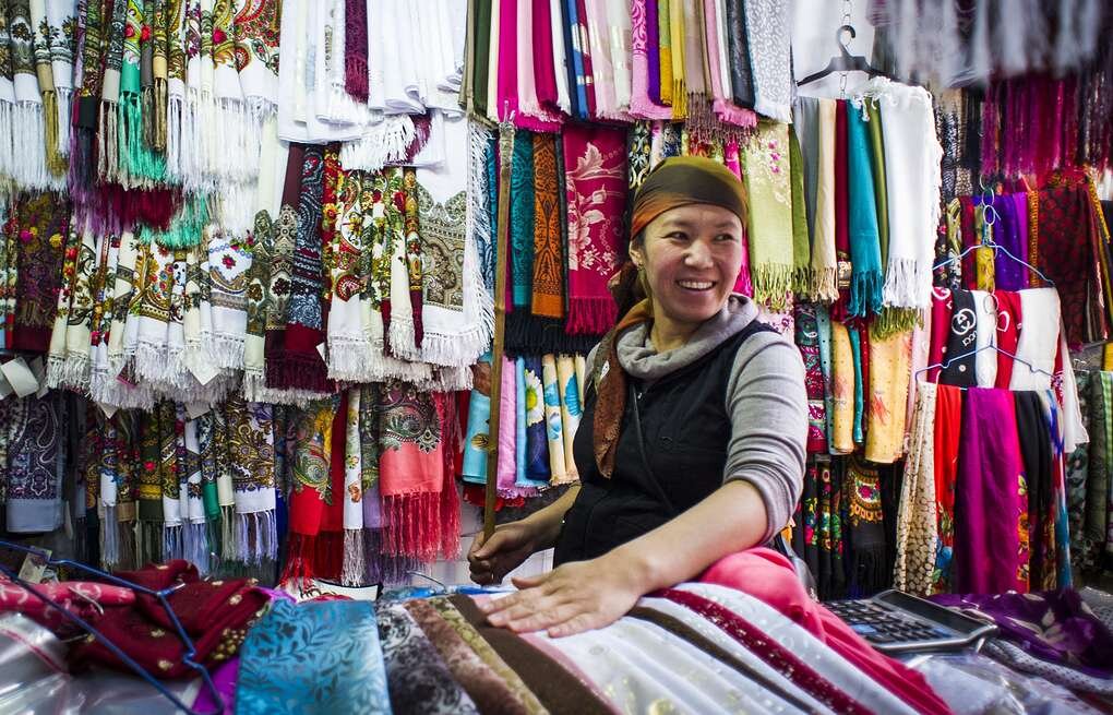 Утиль из киргизии. Сувениры из Кыргызстана. Подарки из Киргизии. Киргизские вещи. Сувениры из Бишкека.
