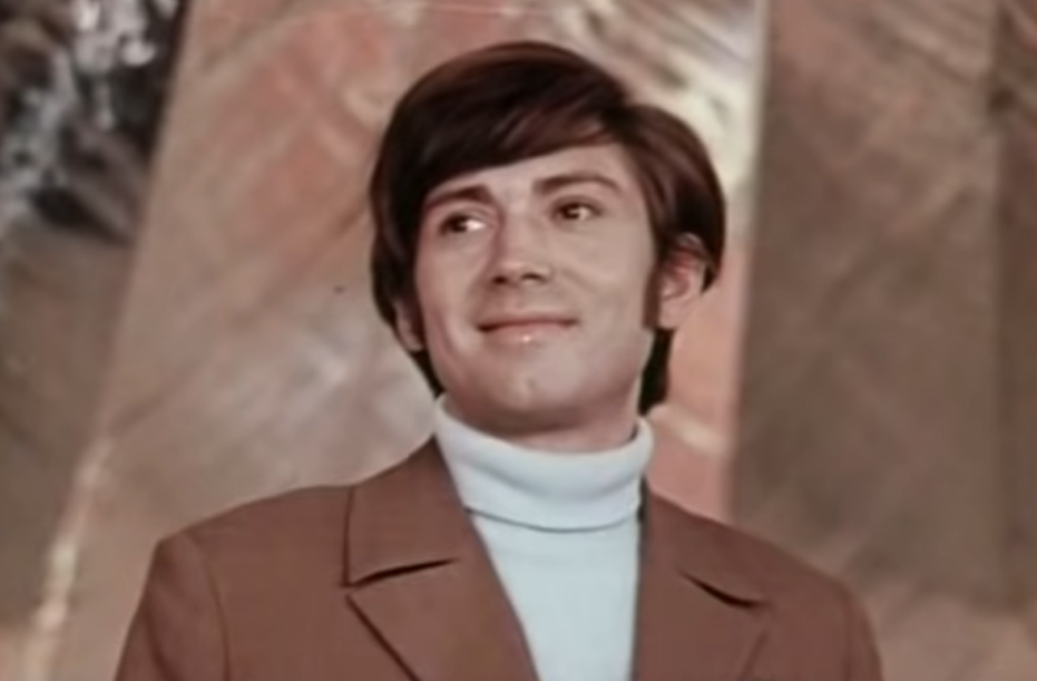 Анджей (Геннадий Бортников), кадр из фильма "Алло, Варшава!"