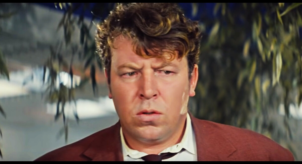 Роман Филиппов в фильме «Бриллиантовая рука»