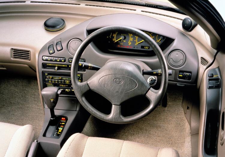 Toyota Sera салон автомобиля