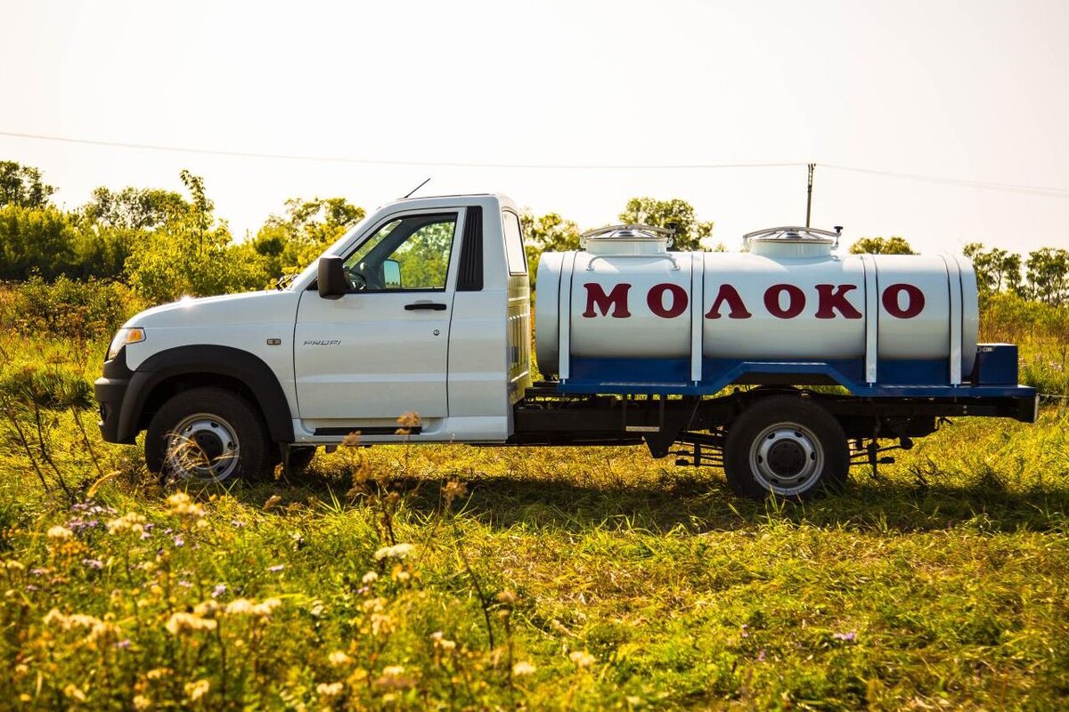УАЗ Профи молоковоз