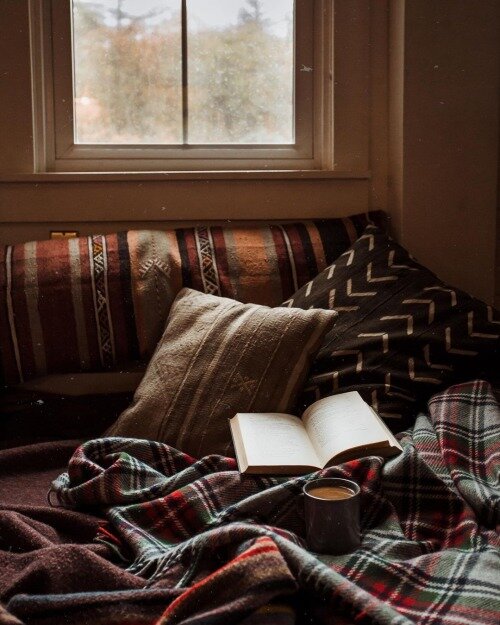 источник: https://like-fairy-tales.tumblr.com/ 