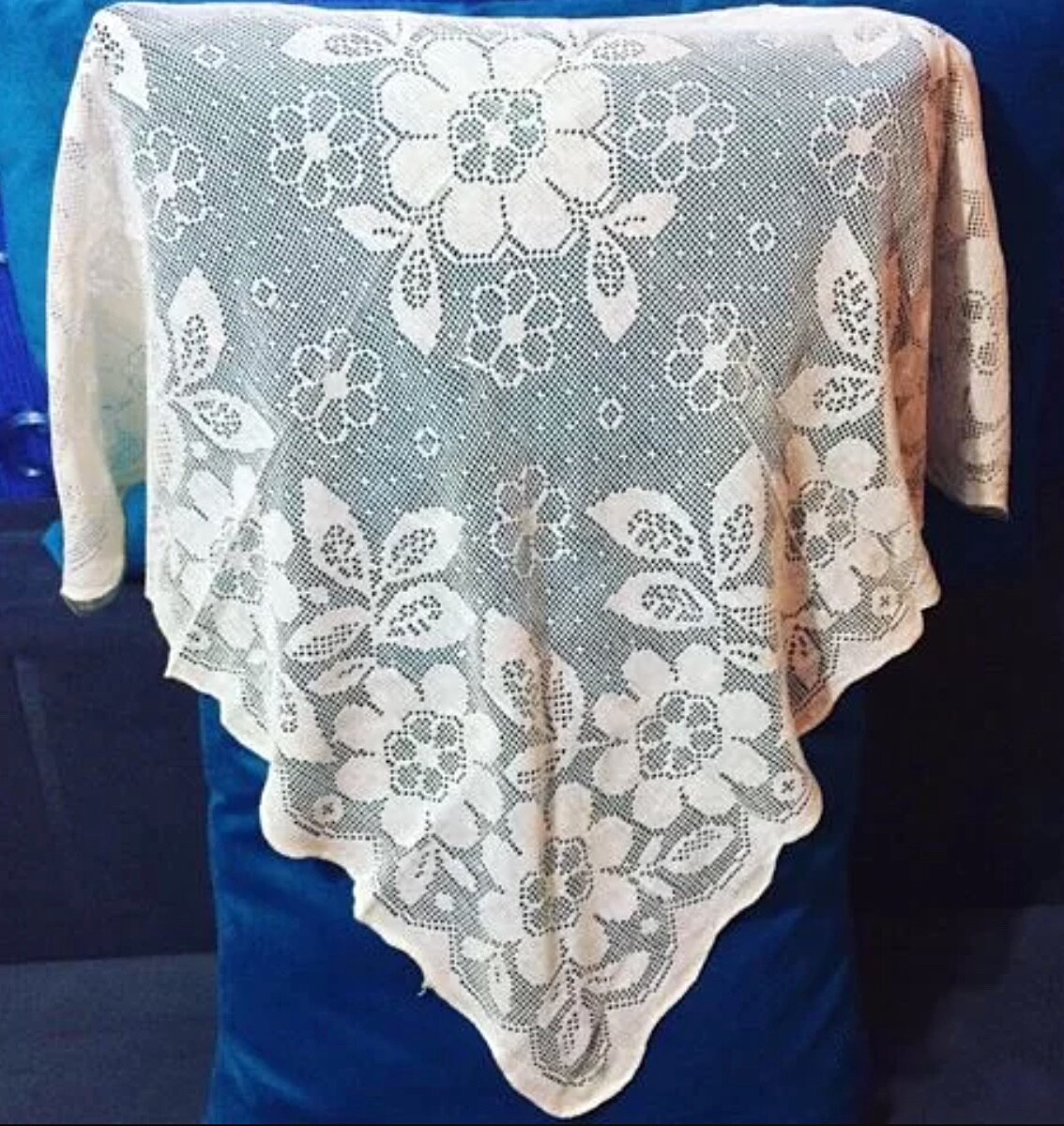 Накидка кружевная, СССР. Фото: avito.ru