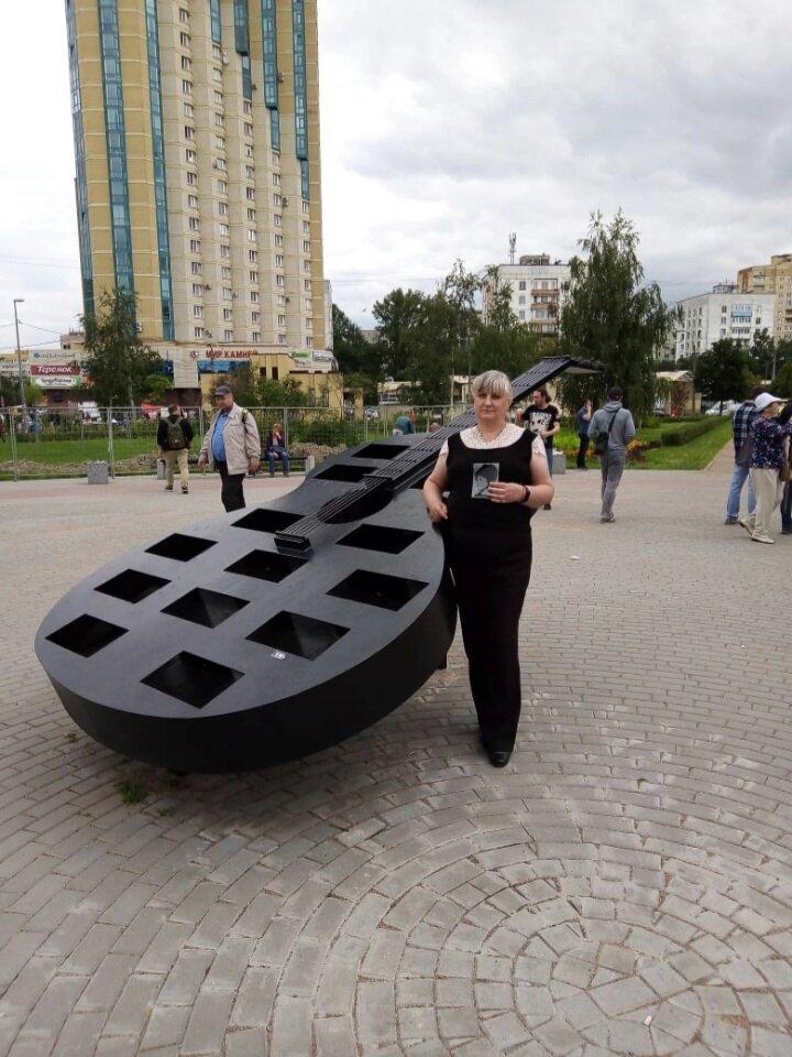 Тоже автор на фото 