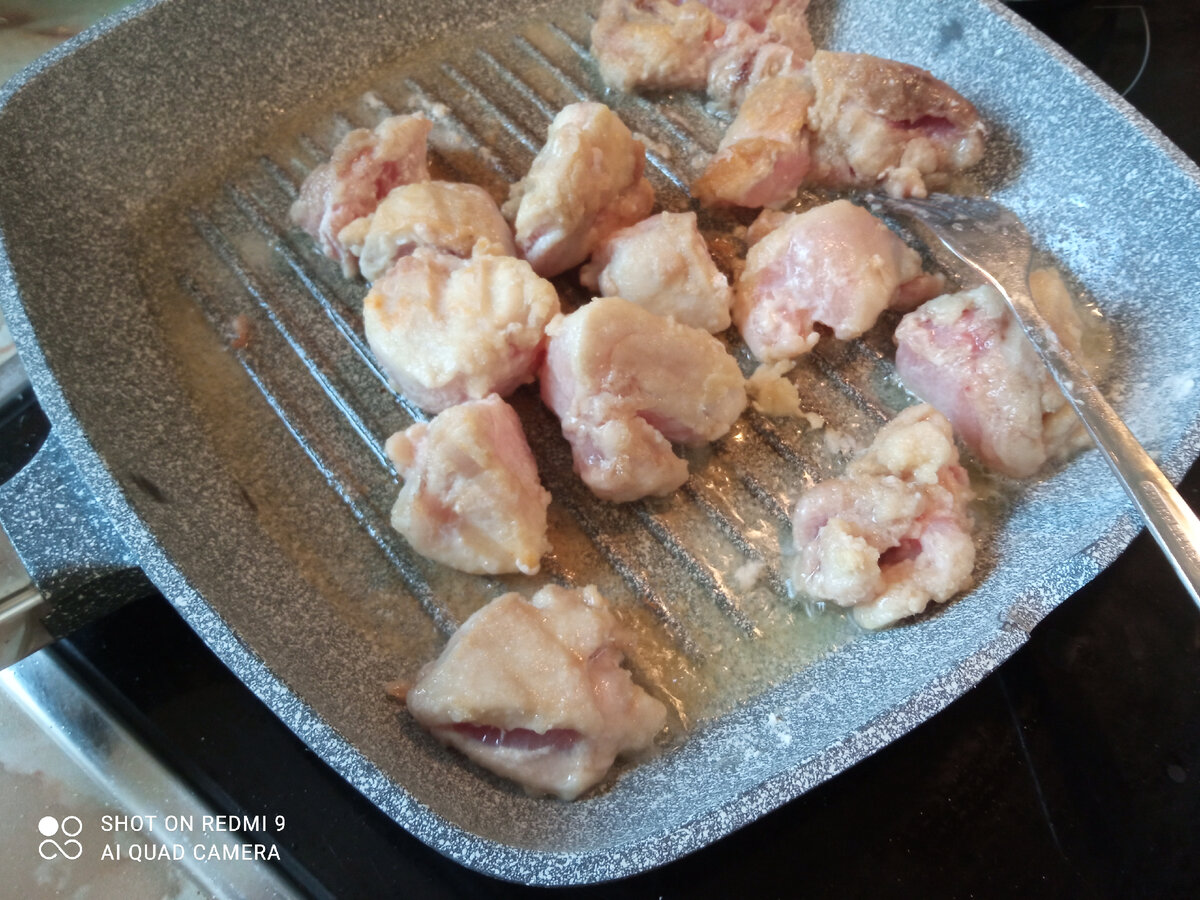 фото автора:обжариваю куриное филе