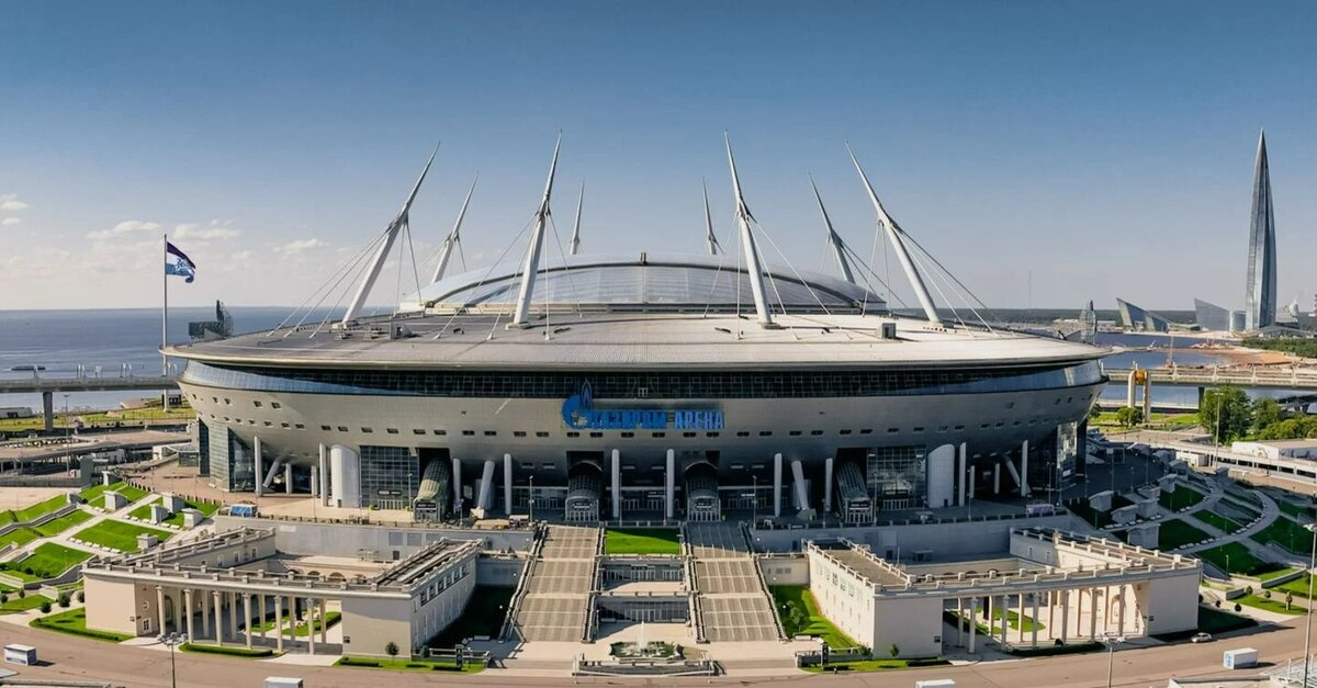 «Газпром-арена» на улице Футбольная в Санкт-Петербурге