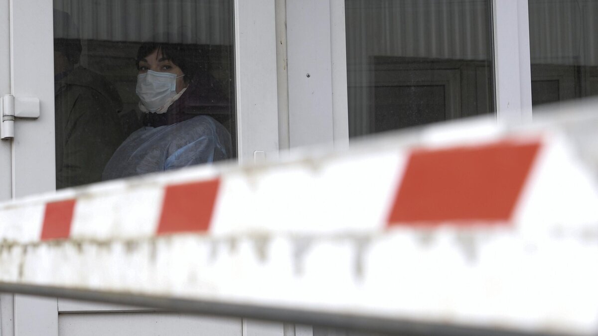    Шлагбаумы возле дома не обезопасят: адвокат обозначила реальную проблему© РИА Новости | Александр Гальперин